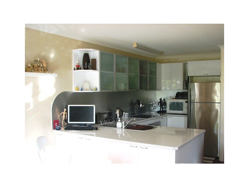 6/18 Beach Rd, Dolphin Heads QLD 4740