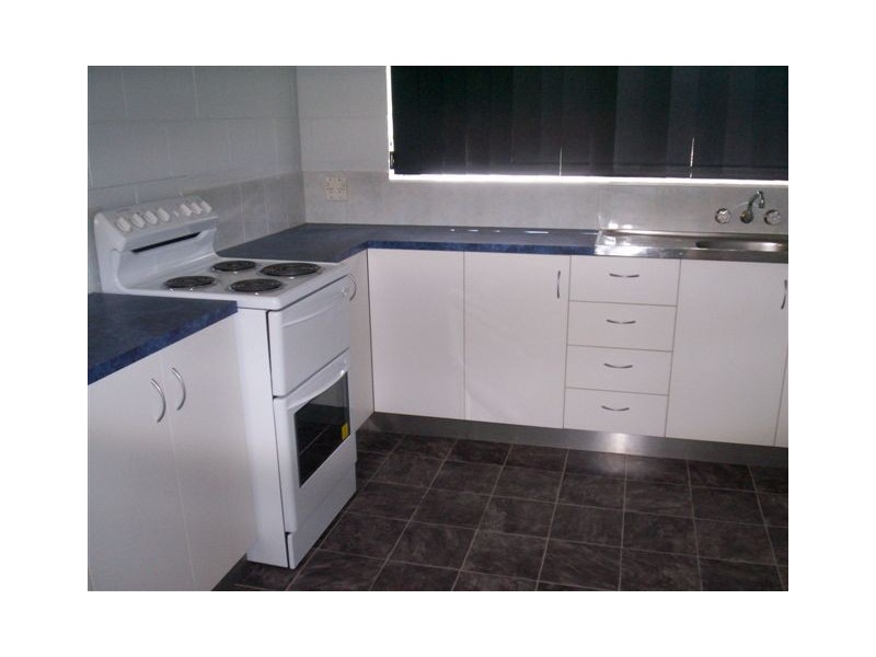 4/41 Paradise Street, Mackay QLD 4740