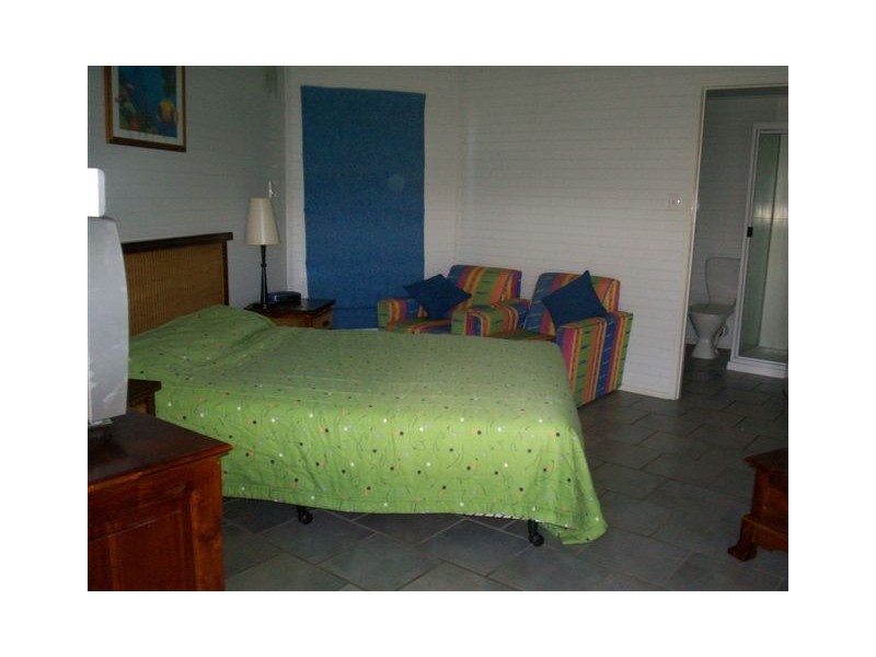 Unit 33 KOHUNA SANDS RESORT, Bucasia QLD 4750