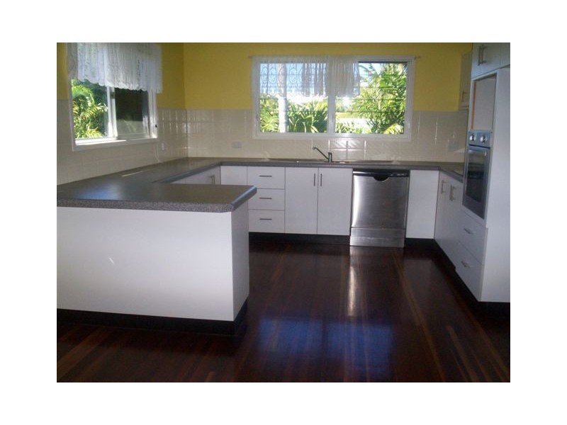 12 Denman Ave, Shoal Point QLD 4750