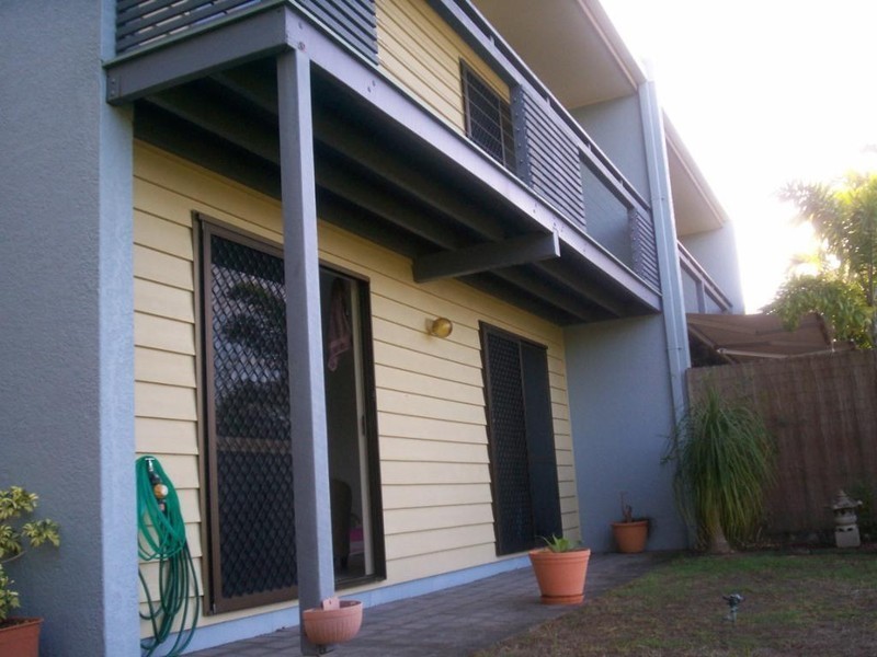 1/9 Homestead Bay Ave, Bucasia QLD 4750