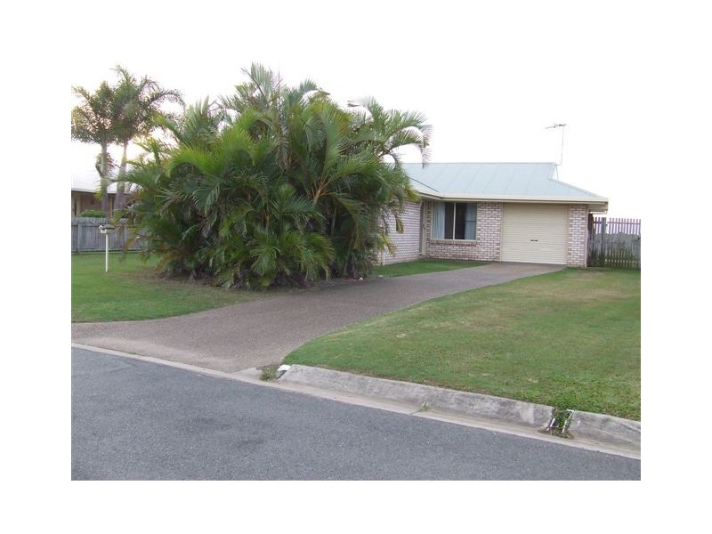 39 Caledonian Drive, Beaconsfield QLD 4740
