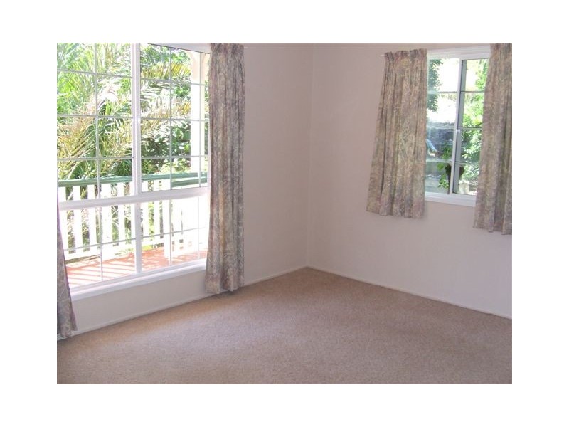 35 Ian Wood, Dolphin Heads QLD 4740