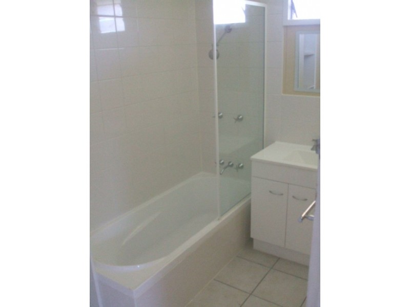 9  Mogford Street, West Mackay QLD 4740