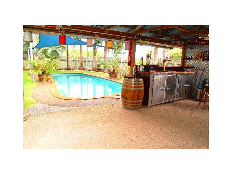13 Ian Wood Drive, Dolphin Heads QLD 4740