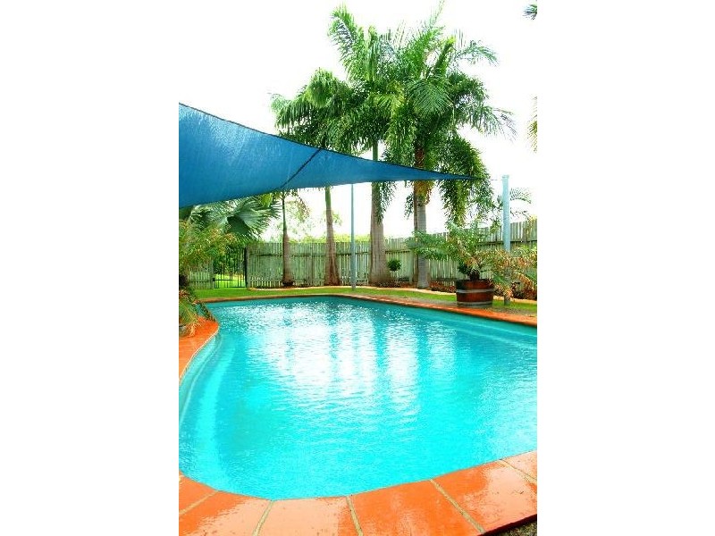 13 Ian Wood Drive, Dolphin Heads QLD 4740