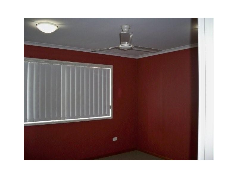 2/17 Beach Road, Dolphin Heads QLD 4740