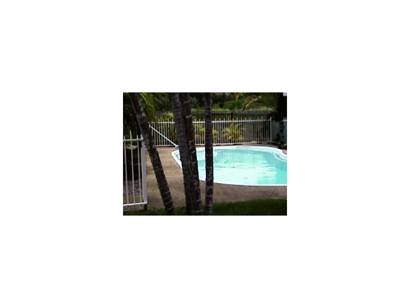 2/17 Beach Road, Dolphin Heads QLD 4740