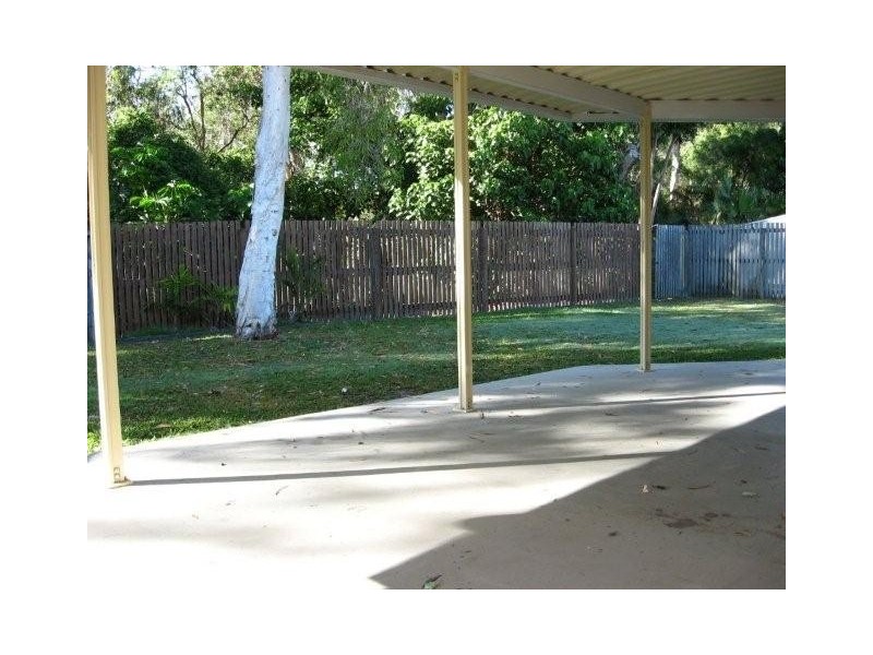 9 Zamia Crt, Andergrove QLD 4740