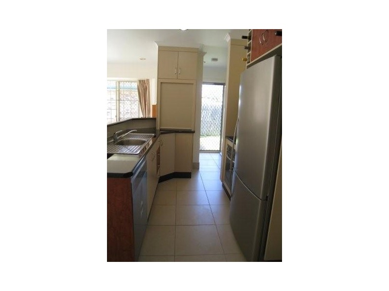 6/29-31 Byron St, East Mackay QLD 4740