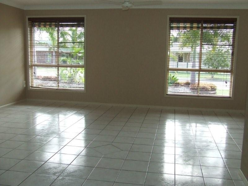 21 Busuttin drive, Eimeo QLD 4740