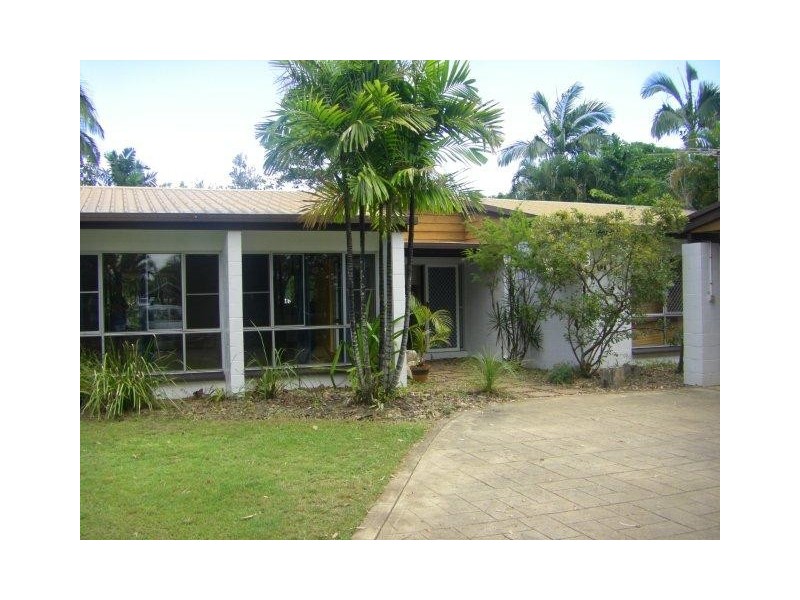 15 Burwood Close, Andergrove QLD 4740