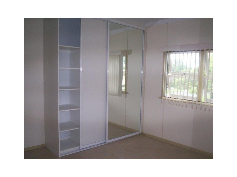 1/2 Roberts Ave, North Mackay QLD 4740