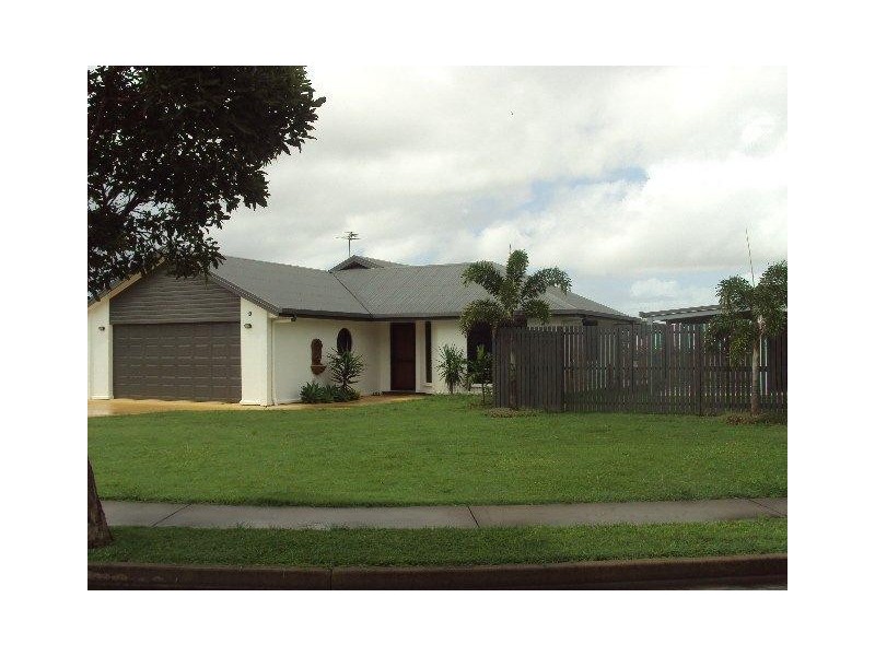 19 Wheeler Dve, Glenella QLD 4740