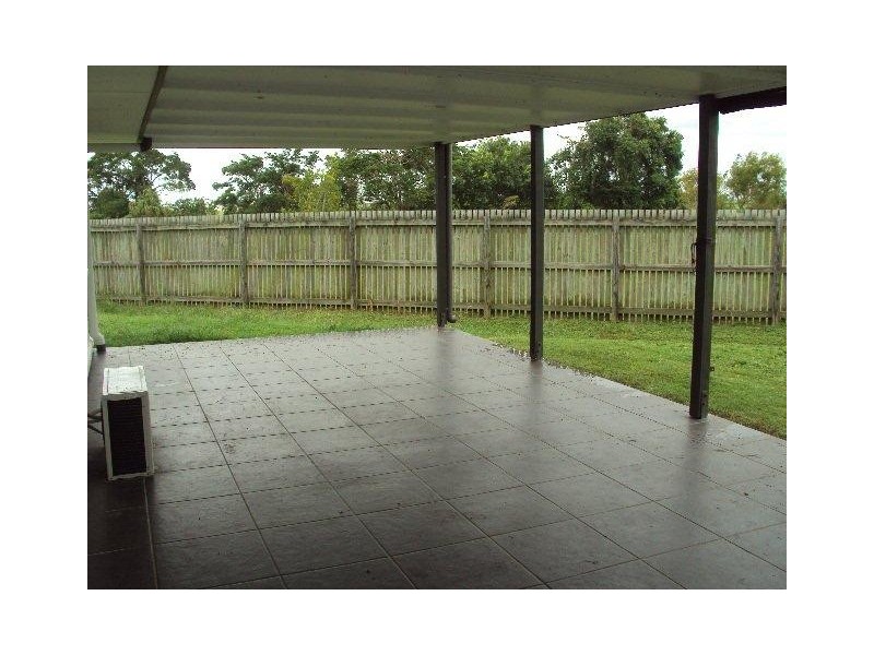 19 Wheeler Dve, Glenella QLD 4740