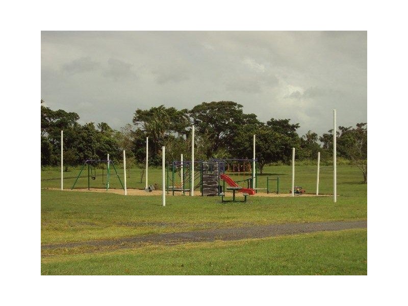 19 Wheeler Dve, Glenella QLD 4740
