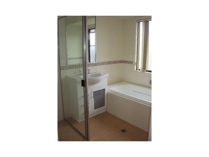 19 Wheeler Dve, Glenella QLD 4740