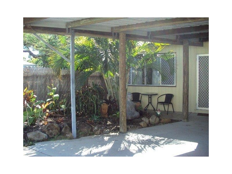 1/222 Slade point Rd, Slade Point QLD 4740