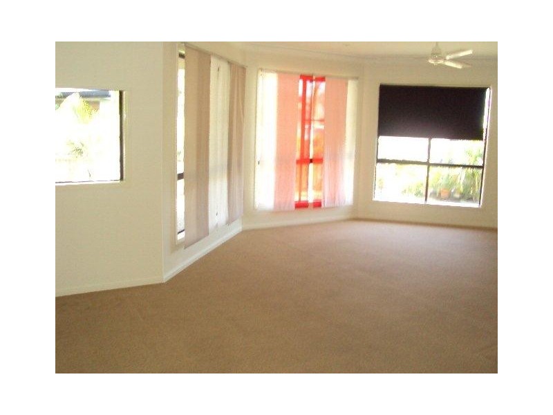 42 Corella Way, Blacks Beach QLD 4740