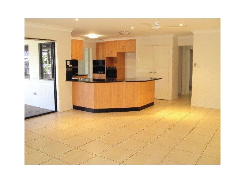 42 Corella Way, Blacks Beach QLD 4740