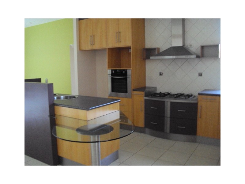 10 Clearvista Cres, Mount Pleasant QLD 4740