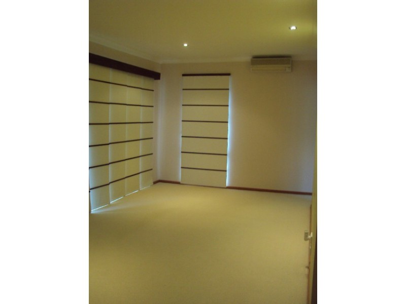 10 Clearvista Cres, Mount Pleasant QLD 4740