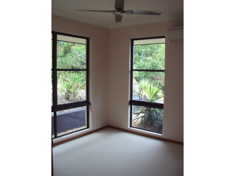 10 Clearvista Cres, Mount Pleasant QLD 4740