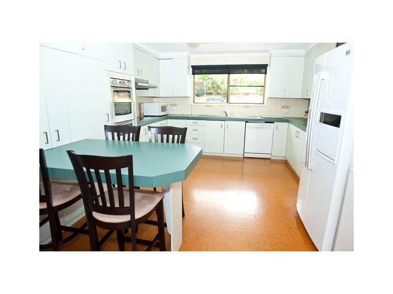 2 Northview Terrace, Mount Pleasant QLD 4740