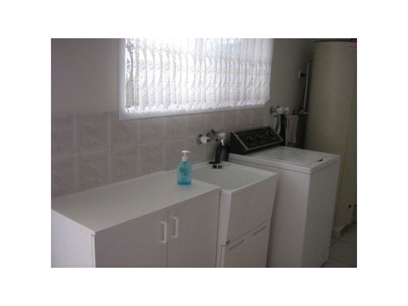 11 Raymond Croker Ave, Mount Pleasant QLD 4740