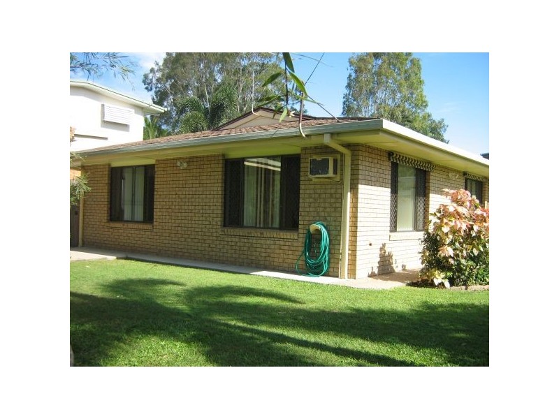 11 Raymond Croker Ave, Mount Pleasant QLD 4740