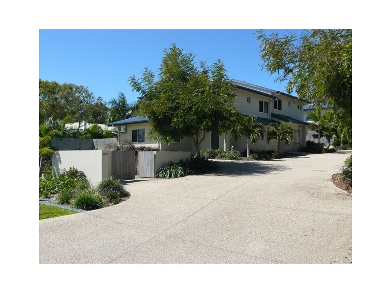 4/ 8 Admiral Drive, Dolphin Heads QLD 4740