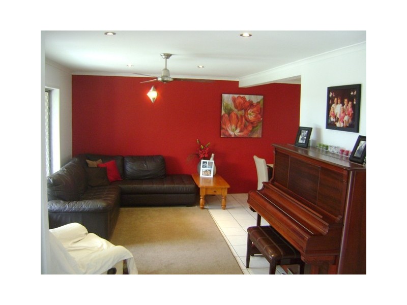 29 McCready Street, Rural View QLD 4740