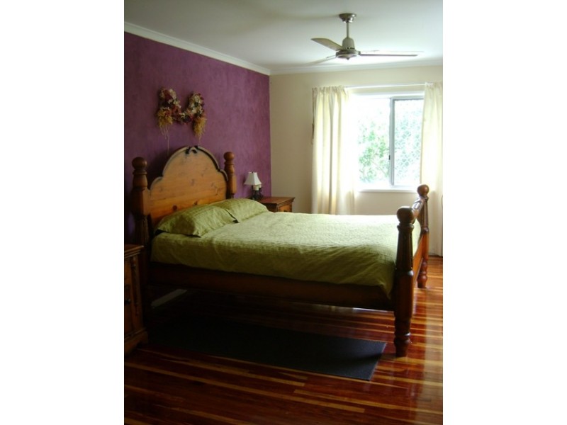 29 McCready Street, Rural View QLD 4740