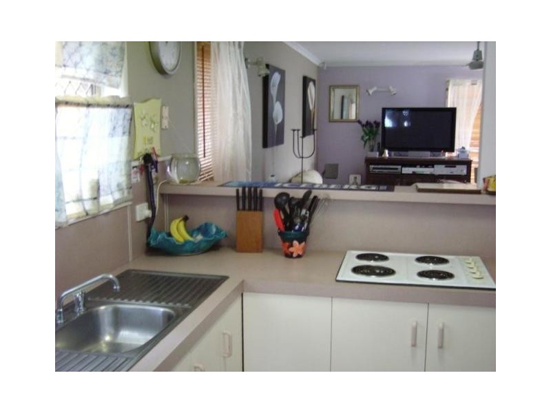 3/27  Scriha St, North Mackay QLD 4740