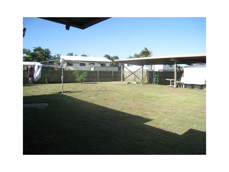 7 Dennis Street, South Mackay QLD 4740