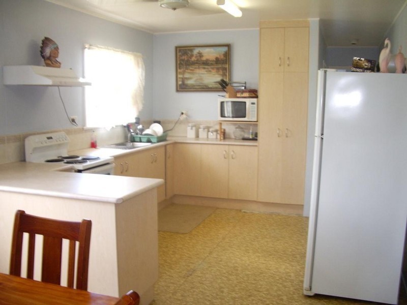 12 Peatey Street, Andergrove QLD 4740