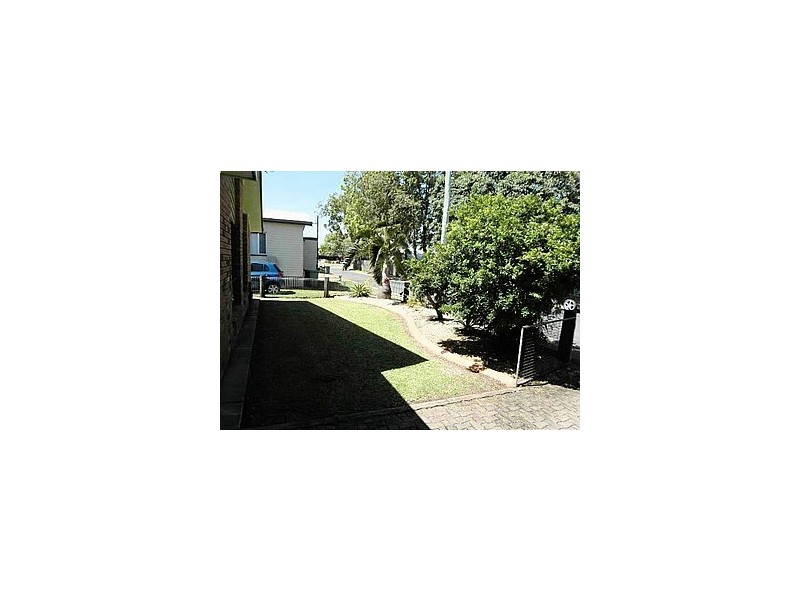 2 Tay Street, South Mackay QLD 4740