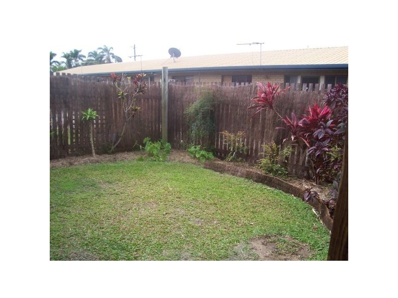 4/11 Stevenson Street, South Mackay QLD 4740
