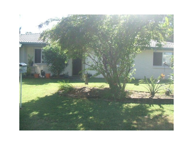 24 Nott Street, East Mackay QLD 4740