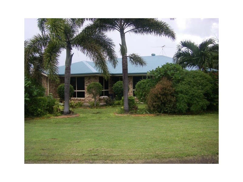 3 MichelleCourt, Salonika Beach QLD 4740