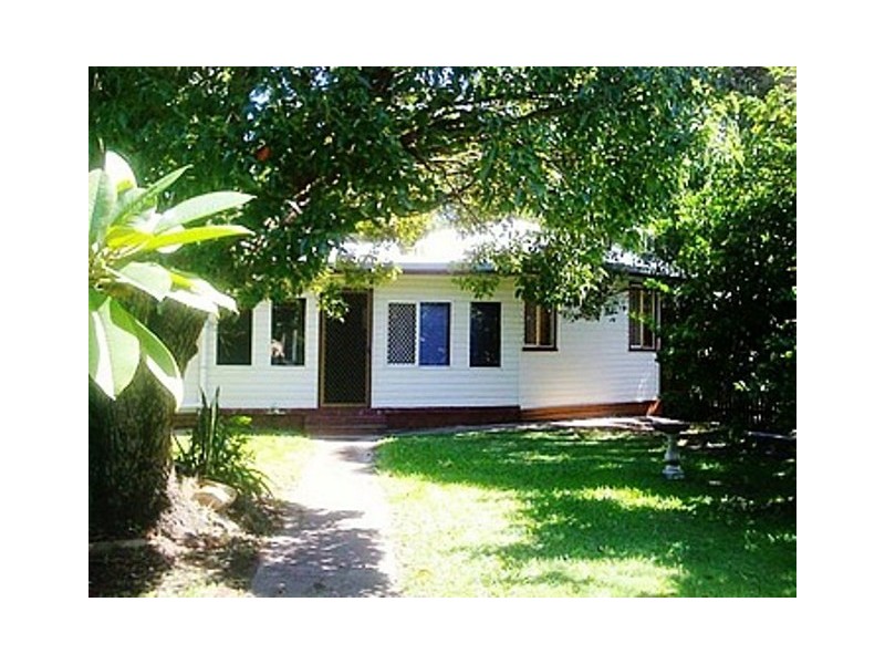 17 Valley Street, North Mackay QLD 4740