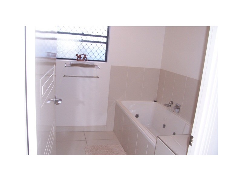 1, 39 GARRAWAY STREET, West Mackay QLD 4740