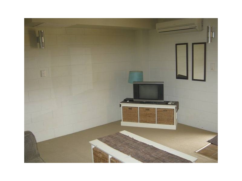 11/7-9 Bridge Road, East Mackay QLD 4740