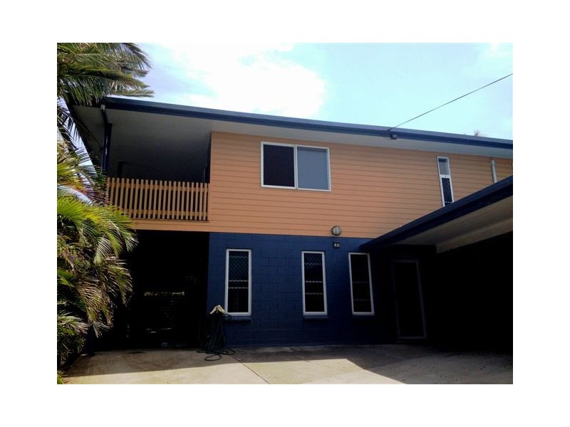 10 Hawk Street, Slade Point QLD 4740