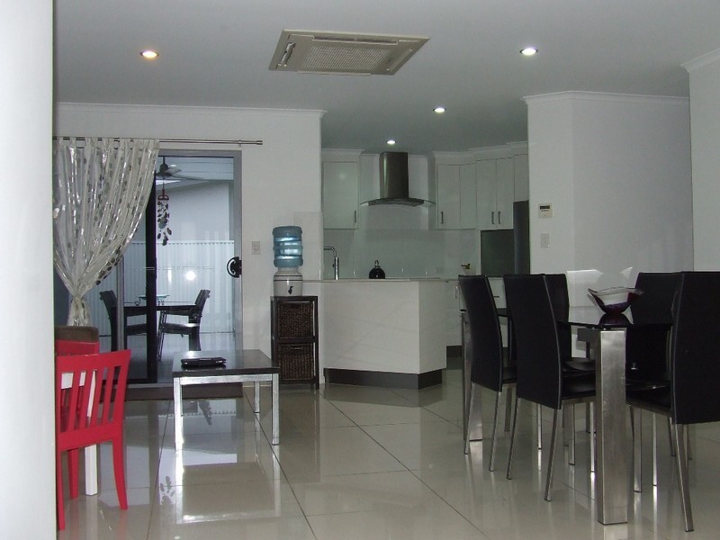 9 Vesta Lane, Ooralea QLD 4740