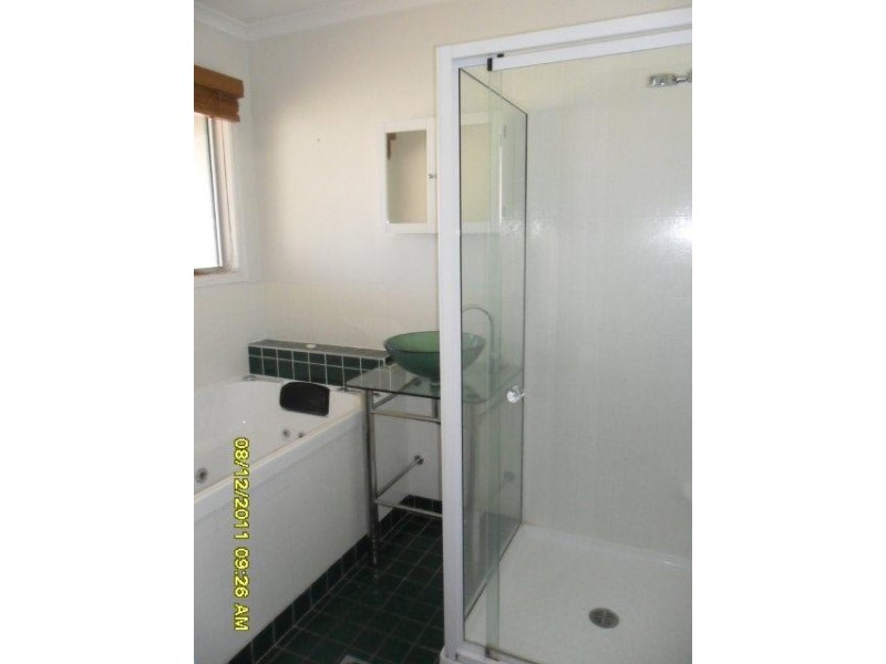 174 Bedford Rd, Andergrove QLD 4740