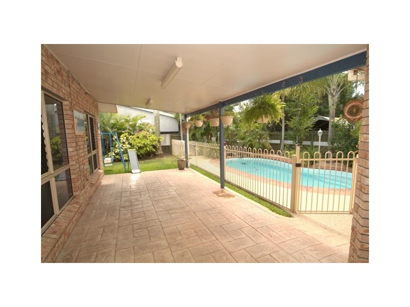 76 Gunsynd Street, Ooralea QLD 4740