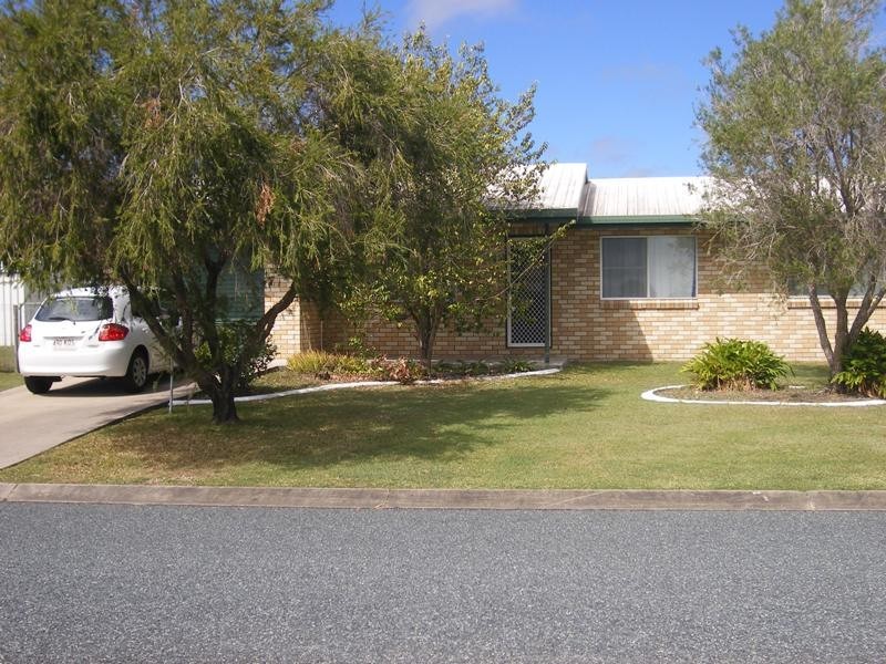 1 Kristy Court, Eimeo QLD 4740