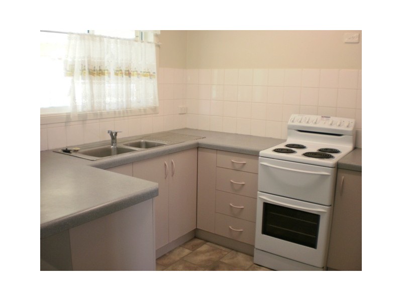1 Kristy Court, Eimeo QLD 4740