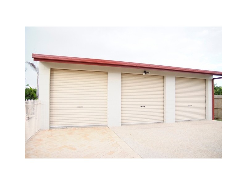 12 Caledonian Drive, Beaconsfield QLD 4740